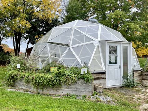Geodesic Dome Kits Greenhouse Domes in Canada • Greenhouse Fanatics