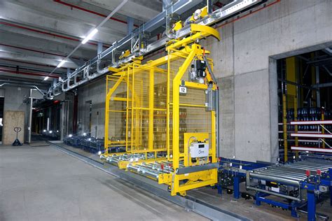 Monorail Control System 的图像结果