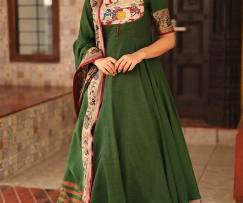 Mandakini Green Handloom Anarkali Kurta Set | Cotton, Kalamkari Details