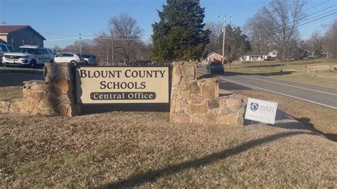 Blount Co. teachers speak up at school board meeting after county mayor sends letter | wbir.com