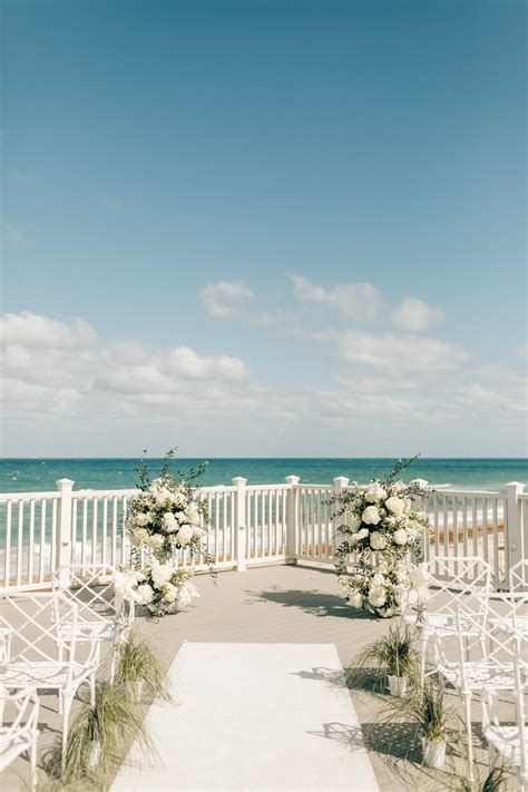 Brittany and Frank's Classic Hillsboro Club Wedding - Hillsboro Club ...