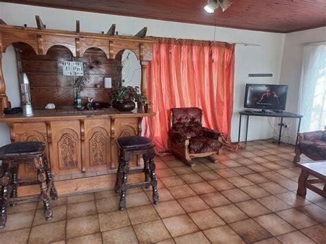 MORRYS GUESTHOUSE (Meyerton) - Hotel Reviews & Photos - Tripadvisor