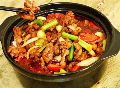 SGfoodfeed: Chicken Hot Pot 鸡公煲 - One Hotpot, Two experience!