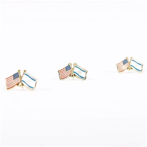 Lapel Pin - Israeli/American Flags: Stylish & Versatile