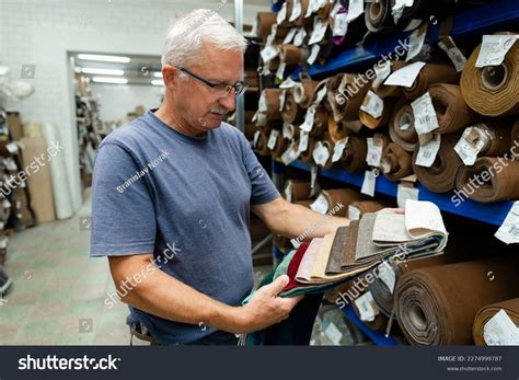 Cloth Sample Worker 的图像结果