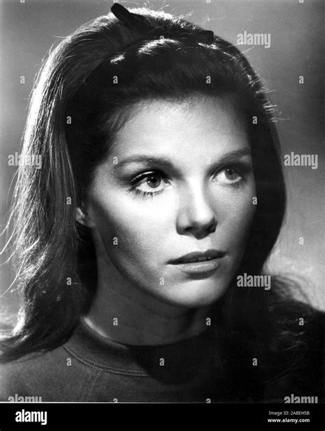 Samantha Eggar 1965