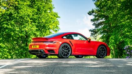 Porsche 911 Turbo Interior Layout & Technology | Top Gear