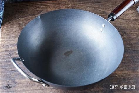 铁锅怎么开锅？教你方法，用多久都不粘锅不生锈，方法简单又实用 - 知乎
