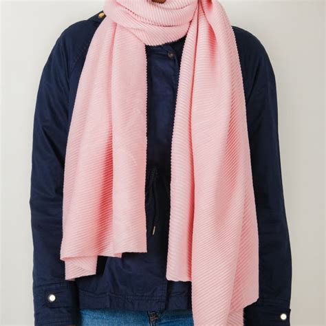 Modern Textured Stole Pink