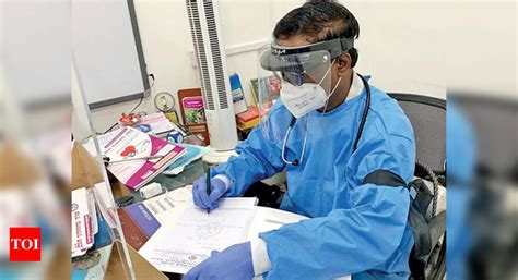 Karnataka: Kin of doctors who died during Covid duty wait for ...