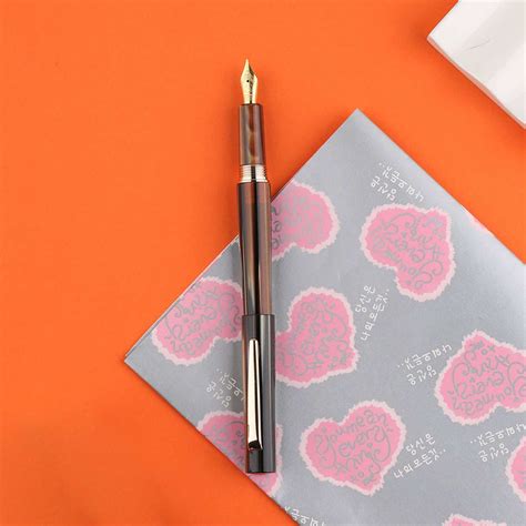 Moonman Majohn N3 Fountain Pen Brown – The Pen World