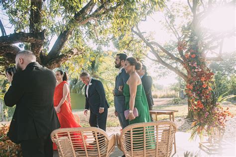 Amor e emoção marcam cerimônia de casamento de Victoria Medeiros e John Porto - Portal IN ...
