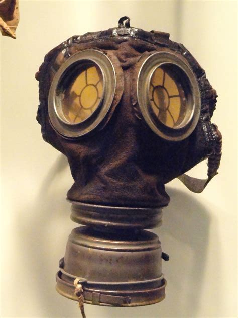 The GM-15 (Gummimaske) 1916. Germany's First WWI Gas Mask. - Civilian ...