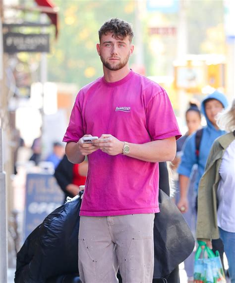 Too Hot to Handle star Harry Jowsey gives heartbreaking update on ...