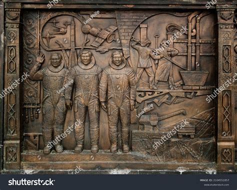 High Relief Sculpture Examples RELIEF TILES BEE CREATIVE WITH SEIJAS