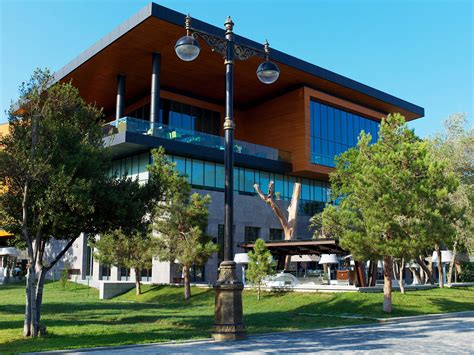 About Us - Saffron Restaurant Group