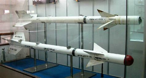 盘点中国人民解放军的霹雳系列空空导弹|空空导弹|霹雳|格斗型_新浪新闻