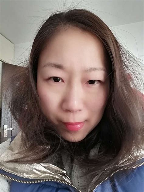 美丽凝眸心情-女-45岁-离异-上海-上海-会员征婚照片电话-我主良缘婚恋交友网