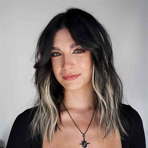 37 Trending Ways To Combine Dark Brown Hair with Caramel Highlights ...