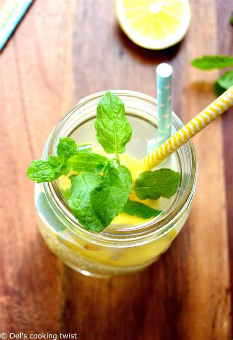 Hot Lemon Water - Del's cooking twist