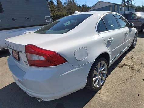 Volvo pre-owned cars: used Volvos for sale.