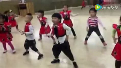 小苹果广场舞儿童舞蹈视频大全最新舞蹈_腾讯视频
