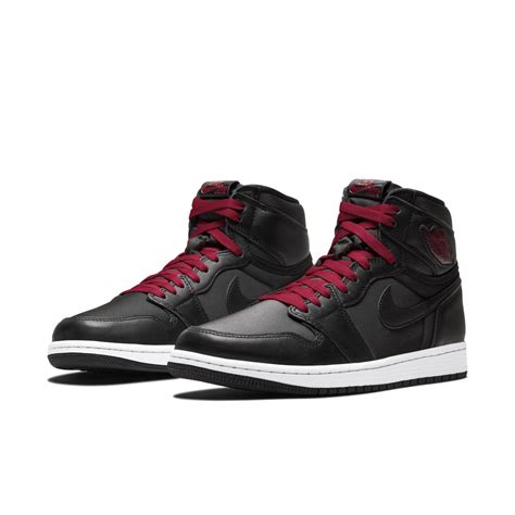 Air Jordan 1 High 'Black/Gym Red' Release Date. Nike SNKRS