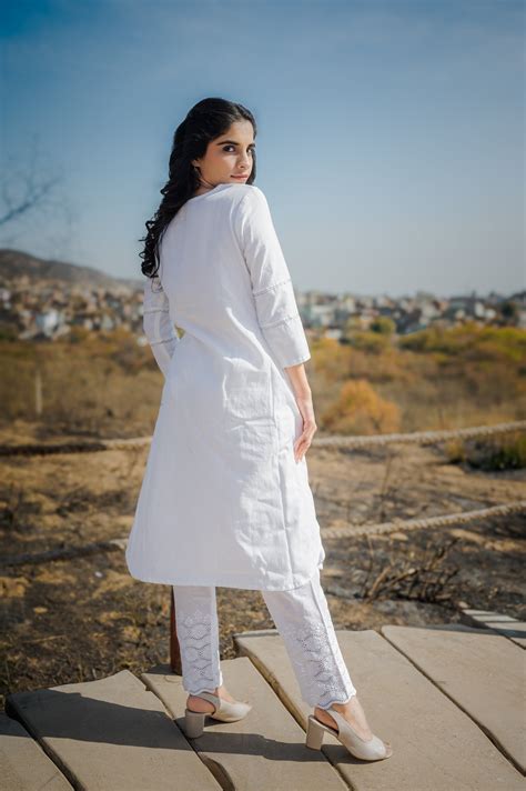 White Cotton Flex Asymmetric A - Line Kurta – Disha Dakshin