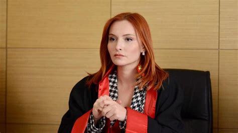 Basak Gumulcinelioglu u glavnoj ulozi u novoj seriji! - Najbolje Turske ...