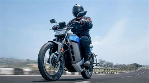 Ola Roadster e-bike now Rs 60k cheaper! Limited-window, new price explained