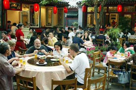 当这些县城餐饮，成为北京排队顶流_凤凰网
