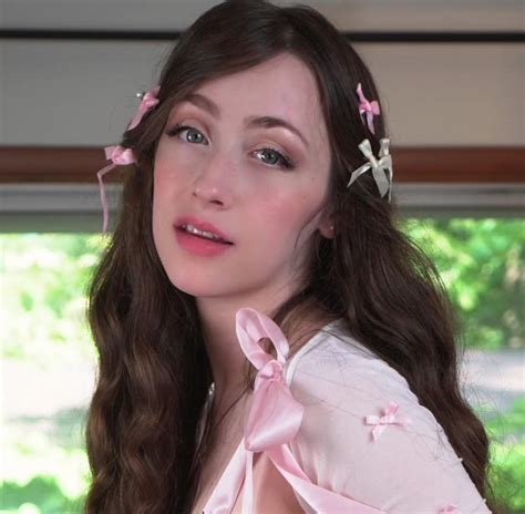 Chloe Rosé OnlyFans - Profile Stats and Graphs, Photo History, Free Trial Link | PureOnline.com