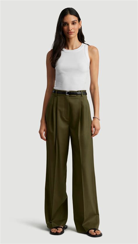 Pleated Trouser in Seasonless Wool | Women's Pants | Argent