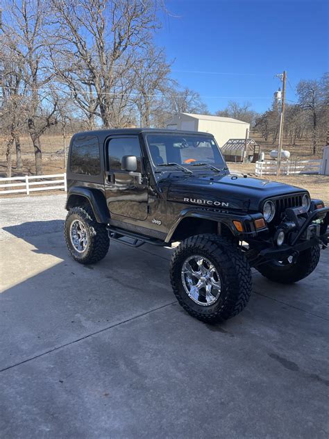 Jeep Wrangler 7 Inch Lift 35 Inch Tires 2.5" Lift Kit For 2018 2022