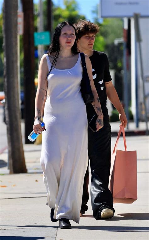 Noah Cyrus in a White Dress Was Seen Out with Her Fiance Pinkus on ...