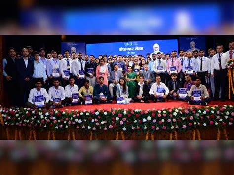 196 job appointment letters for new recruits in SJVN were issued