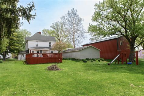 194 S. Elm St., Bunker Hill, Indiana 46914 — Dyer Homes