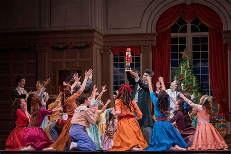 A critic's 5 takeaways from Charlotte Ballet's 'Nutcracker'