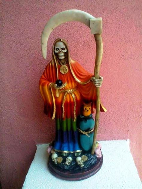 Santa Muerte 7 Potencias: Significado, oración y mucho más