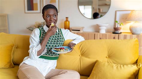 Snacks for Ulcerative Colitis: 13 Easy and Healthy Ideas