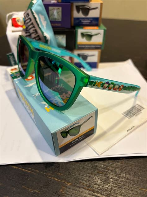 Polarized Green South Park Sunglasses with Green Lenses – Knockaround