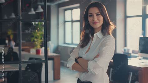 Female Business Owner 的图像结果