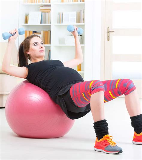 10 Benefits Of Birthing Ball Exercises During Pregnancy