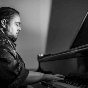 Azadi Amaan - Solo Pianist Live, Tumwater Tap Room 4242 Capitol Blvd SE ...