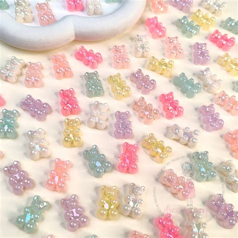 Holographic Gummy Bear Beads – CRAFTERS CORNER