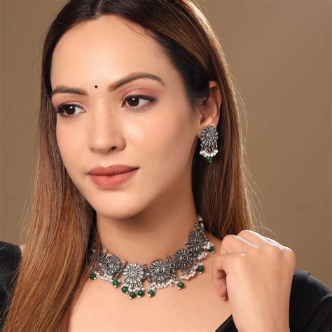 Yellow Chimes Jewellery Set for Women and Girls Choker Set for Women ...