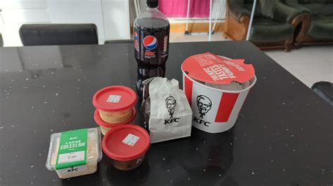Solo Christmas = Japanese traditional Christmas dinner : r/CasualUK