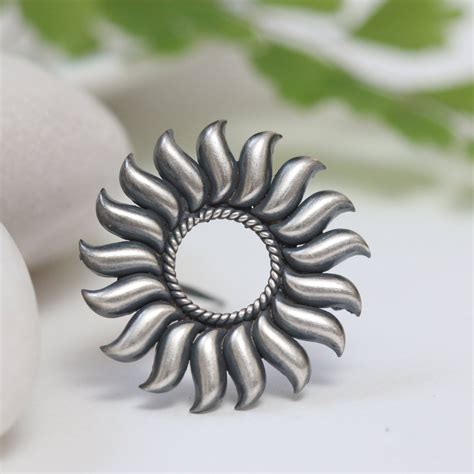 Sun Brooch / Collar Pin - Handcrafted Silver Premium Jewelry | House of ...