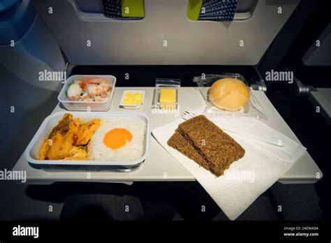 Airline Meal 的图像结果