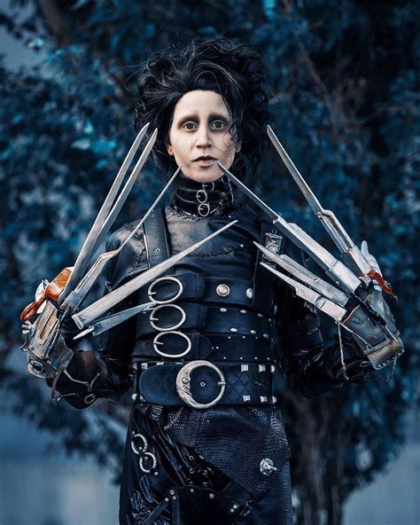 Edward Scissorhands Costume | Best cosplay, Cosplay costumes, Male cosplay
